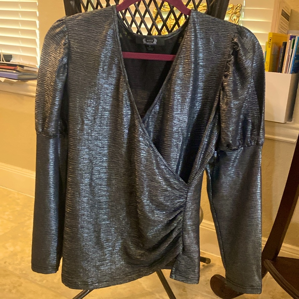 A.Z.I. - Gun Metal Reptile skin pattern - Puffy Shoulder Blouse - Size Small